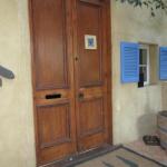 Bentwood Olive Grove Accommodation - New Castle Holiday 0