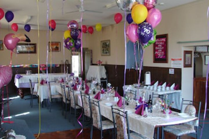 Dutton East SA New Castle Holiday