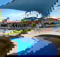 Tropic Coast Motel - New Castle Holiday