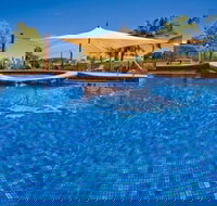 Paradise Lakes Motel - New Castle Holiday