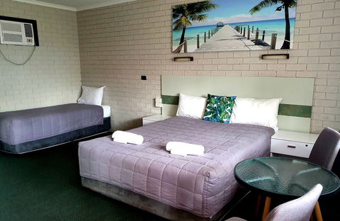 City Lights Motel - New Castle Holiday 3