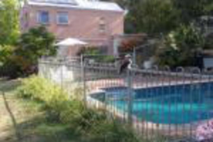 Boronia VIC New Castle Holiday