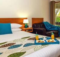 River Country Inn - New Castle Holiday