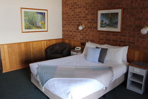 Golden River Motor Inn - New Castle Holiday 4
