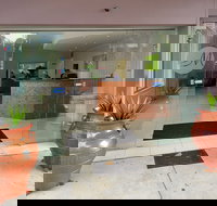 Mackellar Motel - New Castle Holiday