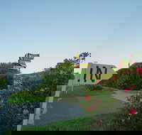 Olympia Motel - New Castle Holiday