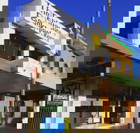 The Entrance Backpackers - Hostel - New Castle Holiday