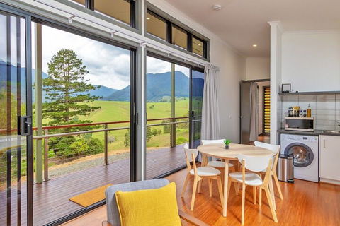 Worendo Cottages - New Castle Holiday 4