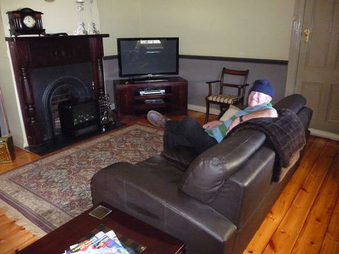 Country Bakehouse Accommodation - New Castle Holiday 6