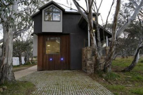 Blue Ice - New Castle Holiday 2