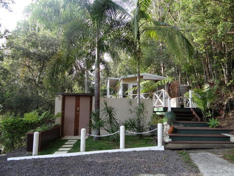 Eumundi Yacht Club B & B - New Castle Holiday 5