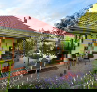 Arabella Heights - New Castle Holiday