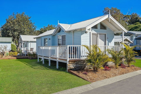 Blue Lagoon Beach Resort - New Castle Holiday 1