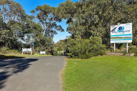 Blue Lagoon Beach Resort - New Castle Holiday 2