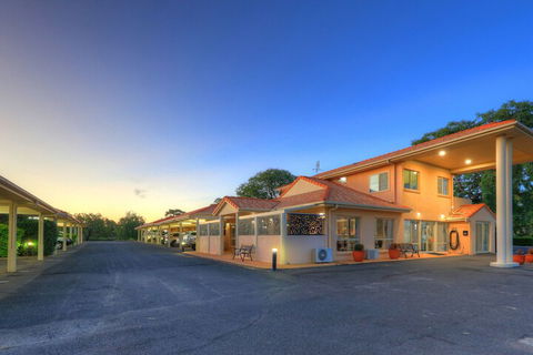 Country Roads Motor Inn Goondiwindi - New Castle Holiday 1