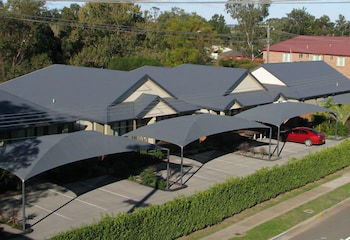 Francis Phillip Motor Inn - New Castle Holiday 0