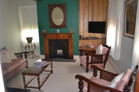 Stoke House Bed And Breakfast - New Castle Holiday 5