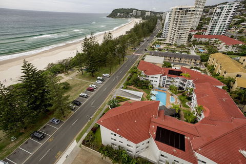 Le Beach Apartments - New Castle Holiday 2