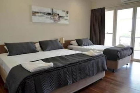 The Australian Hotel Motel Dalby - New Castle Holiday 3
