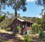 Country Lane Cottage - New Castle Holiday