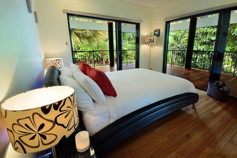 Misty Mountains Rainforest Retreat - New Castle Holiday 2
