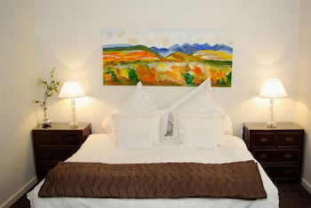 BOUTIQUE STAYS - Lalique - New Castle Holiday 0