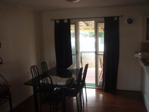 Dalby Homestyle Accommodation - New Castle Holiday 4