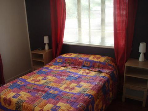 Dalby Homestyle Accommodation - New Castle Holiday 3