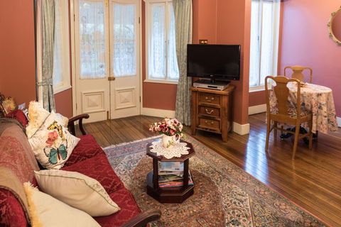 Shelton-Lea B&B - New Castle Holiday 3