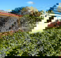 Manera Heights Apartment Motel - New Castle Holiday