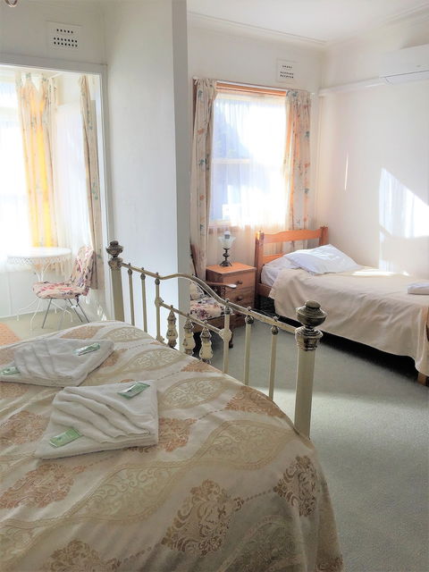 Clarendon Motel And Guesthouse - New Castle Holiday 6
