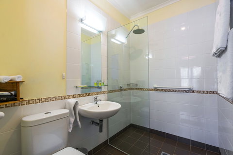 Ashdowns Of Dover B&B - New Castle Holiday 4