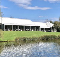 Briars Country Lodge - New Castle Holiday