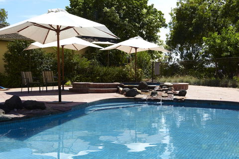 Winbi River Resort Holiday Rentals - New Castle Holiday 1