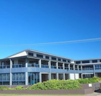 Lennox Holiday Apartments - New Castle Holiday