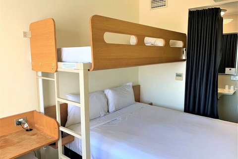 Ibis Budget Sydney Olympic Park - New Castle Holiday 1