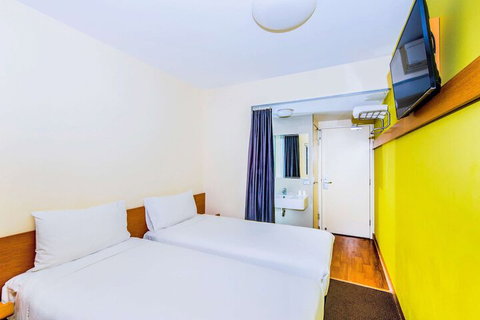 Ibis Budget Sydney Olympic Park - New Castle Holiday 6