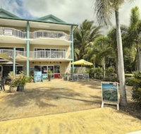 The Beach Place - New Castle Holiday