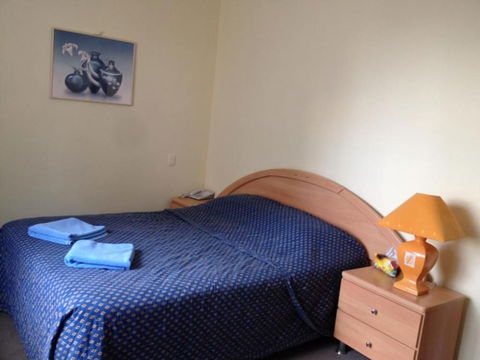 Chadstone Executive Motel - New Castle Holiday 5