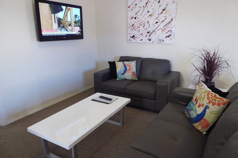 Streaky Bay Motel And Villas - New Castle Holiday 7