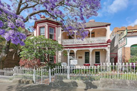 Alishan International Guest House - New Castle Holiday 0