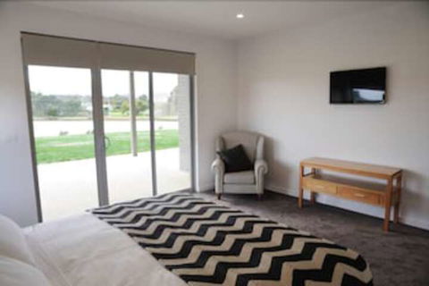 Relbia Lodge - New Castle Holiday 5