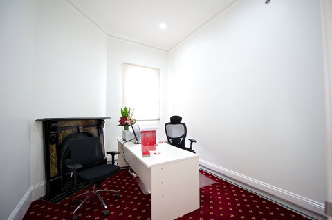 Mansi On Raymond - New Castle Holiday 1