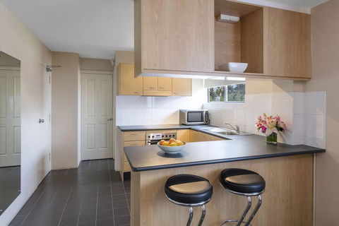 Waldorf Drummoyne Serviced Apartments - New Castle Holiday 4