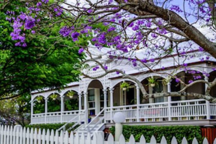 Morwincha QLD New Castle Holiday