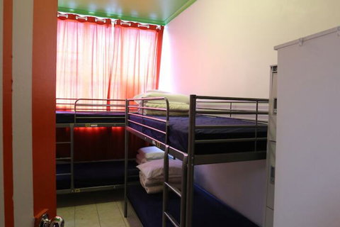 Central Perk Lodge - New Castle Holiday 4