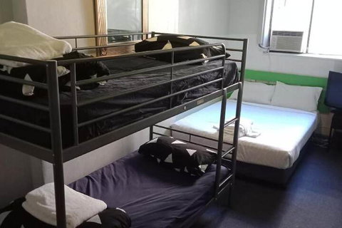 Central Perk Lodge - New Castle Holiday 3