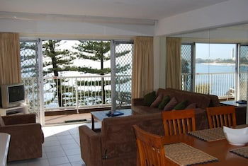 Hillhaven Holiday Apartments - New Castle Holiday 5