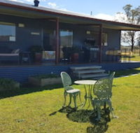 The Wattle Lodge - New Castle Holiday