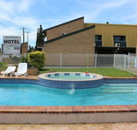 Sun Plaza Motel Mackay - New Castle Holiday